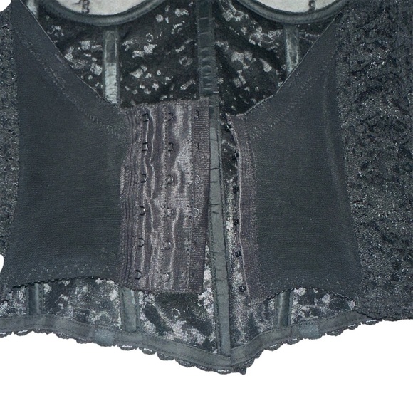 Frederick’s Of Hollywood Vintage 1980’s  Black Lace Bustier - Picture 3 of 5